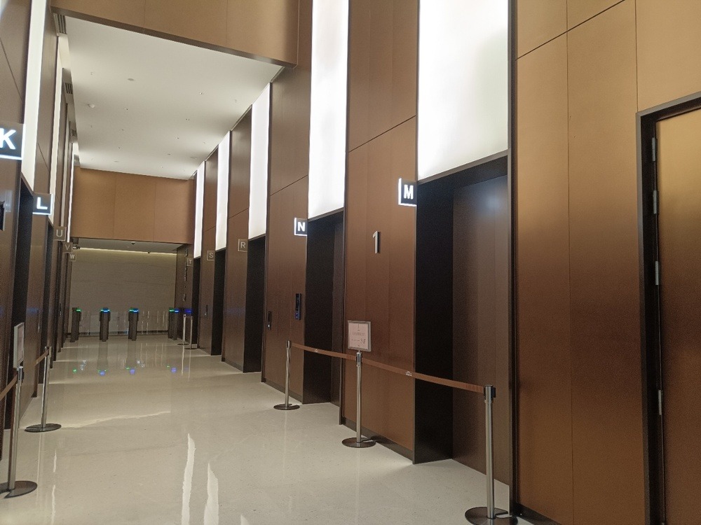 电梯厅1